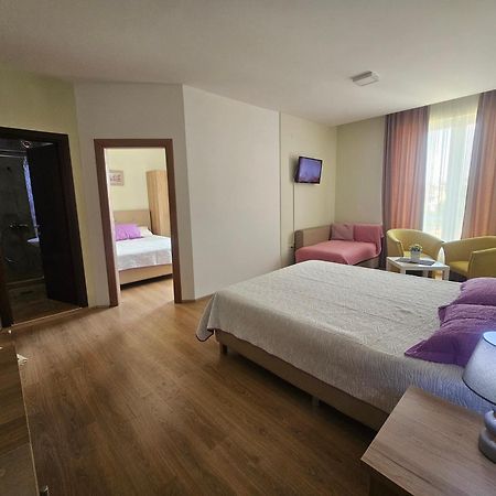 Apartments Lotus Gewgelija Zewnętrze zdjęcie